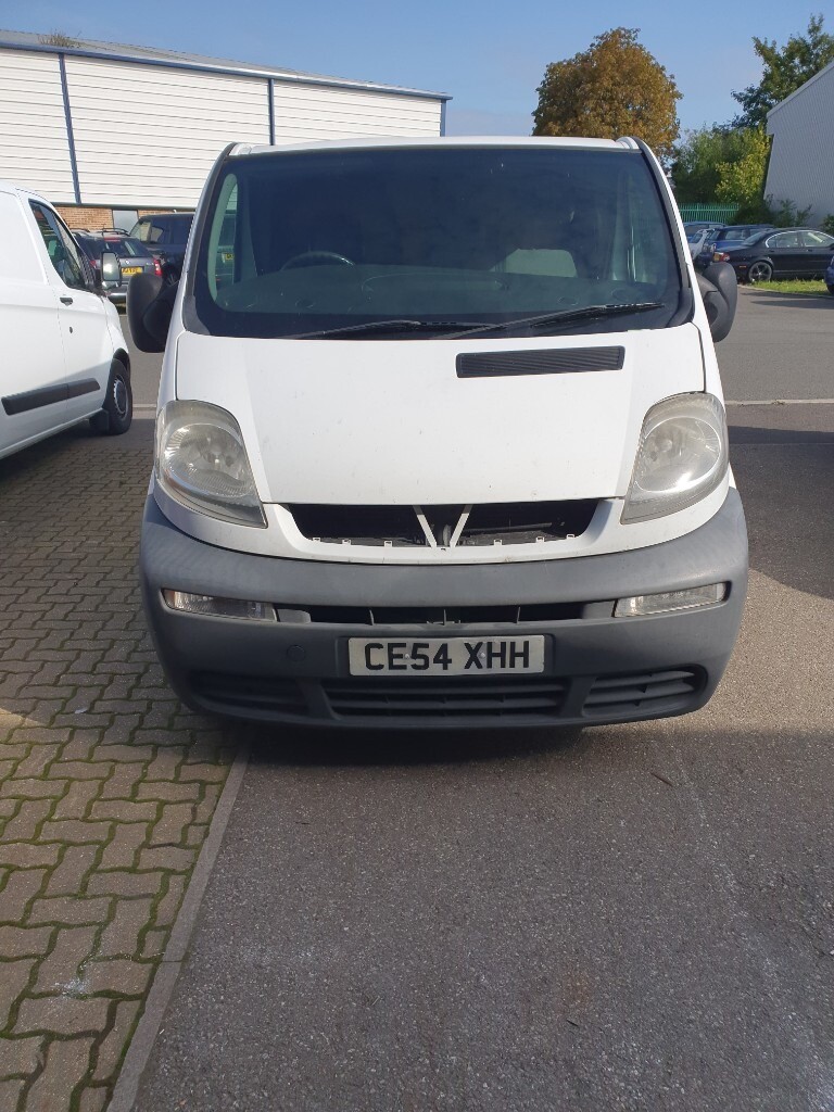 Vauxhall, VIVARO, Panel Van, 2004, Manual, 1870 (cc) in Andover