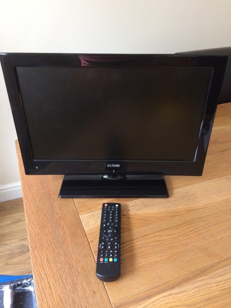 Luxor 19" LED TV DVD Combi very good condition in Milton Keynes