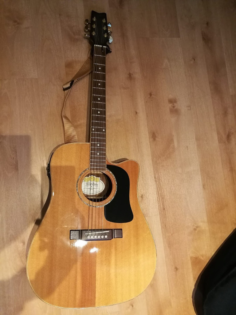 Washburn plugin acoustic guitar in Cambridge, Cambridgeshire Gumtree