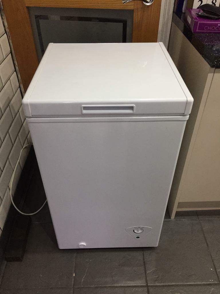 Curry’s 50cm chest freezer can deliver in Kirkburton, West Yorkshire