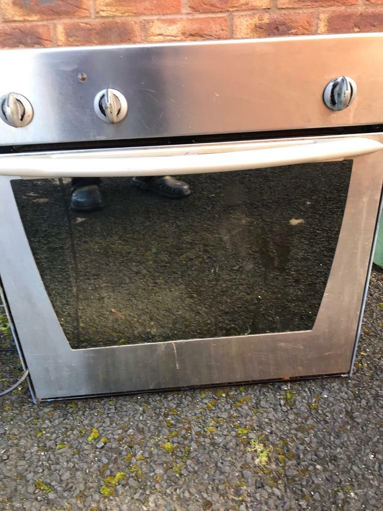 Used Electric Oven free. collection only in Londonderry, County