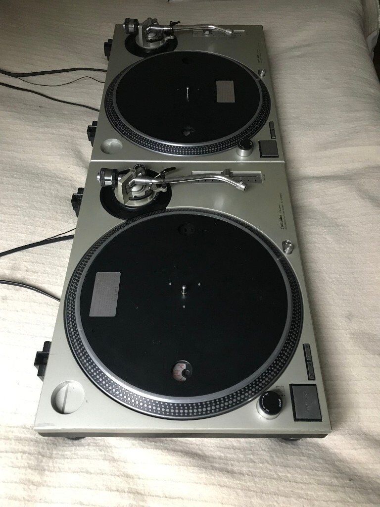 2 x Technics SL1200MK2 Turntables + Lids Rare DJ Deck 1200 1210