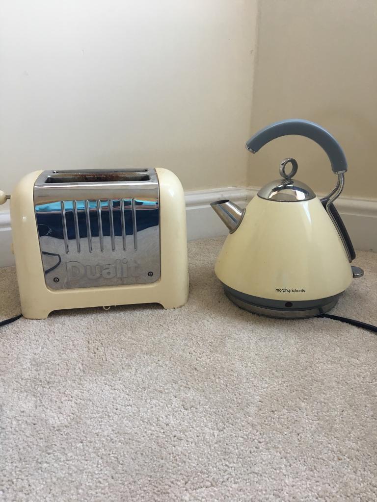 Cream kettle & toaster in Barlborough, Derbyshire Gumtree