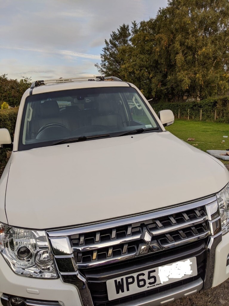 Mitsubishi SHOGUN LWB SG4 2015, 3.2 litre Automatic in Larkhall