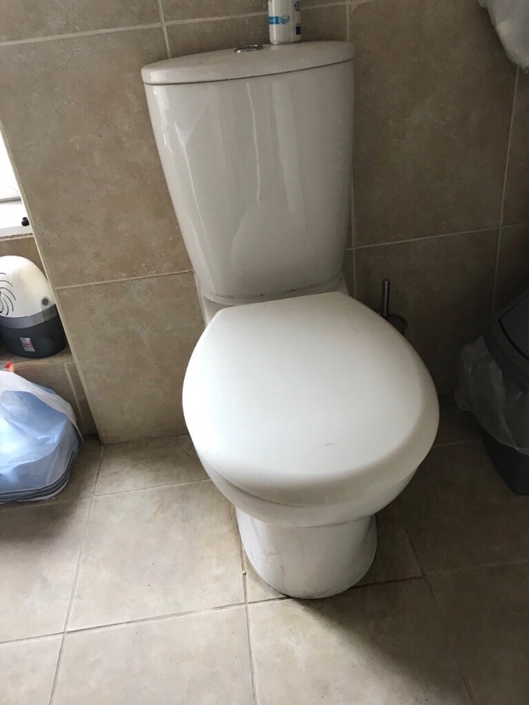 Used toilet in Cwmbran, Torfaen Gumtree