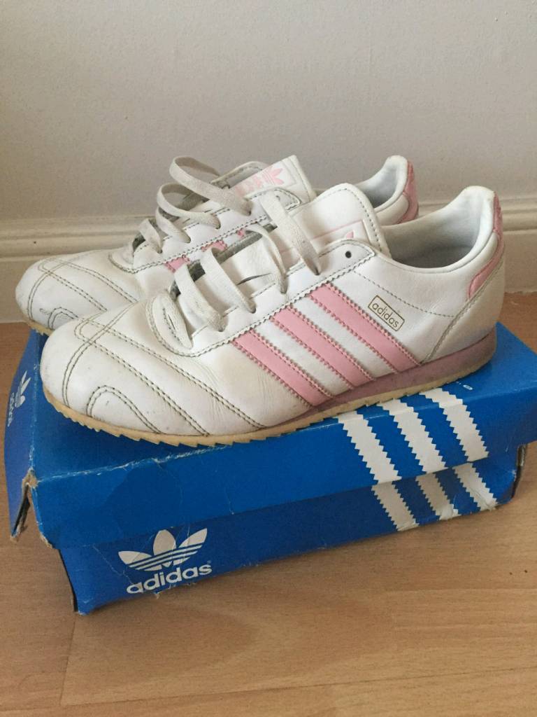 adidas trainers size5 adidas trainers size5