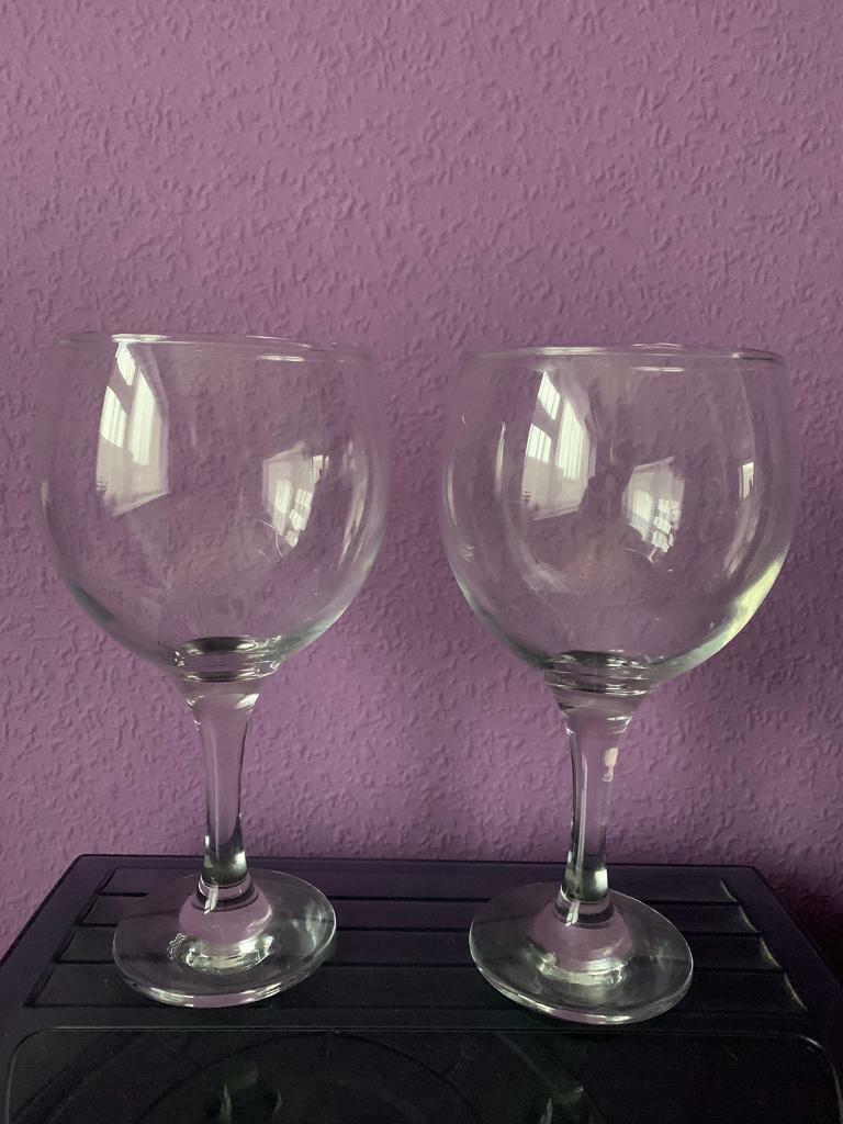 Two large wine glasses in Ferndown, Dorset Gumtree