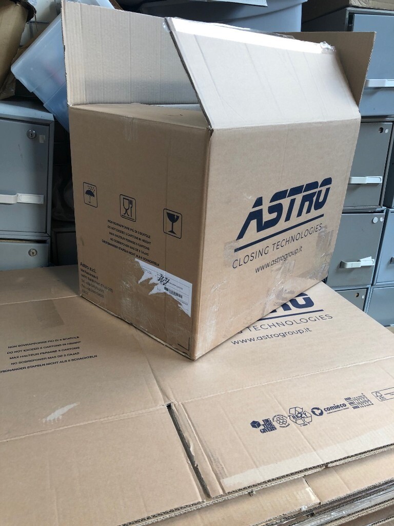 PACKING MOVING CARDBOARD BOXES CARTONS BIG LARGE SMALL CHEAP STRONG