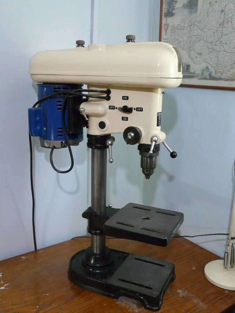 Fobco Star Bench Pillar Drill, Very Good Condition in Peterborough