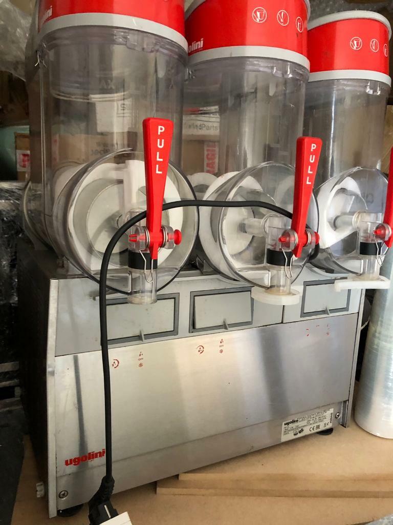 Commercial 3 barrel slush machine ugolini drinks machine chiller in