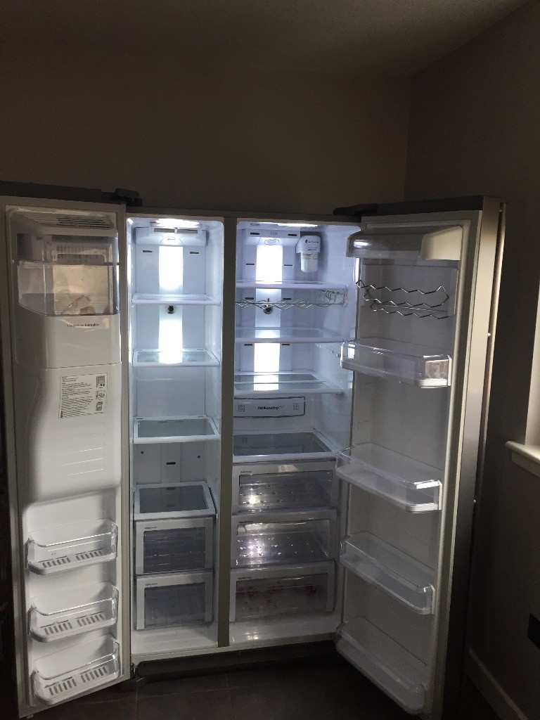 Samsung Rsg5dumh American Style Fridge Freezer For Parts