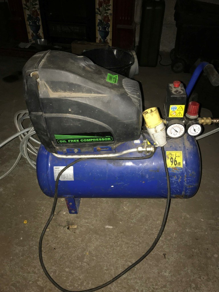 air compressor 110v 60l. in Hull, East Yorkshire Gumtree