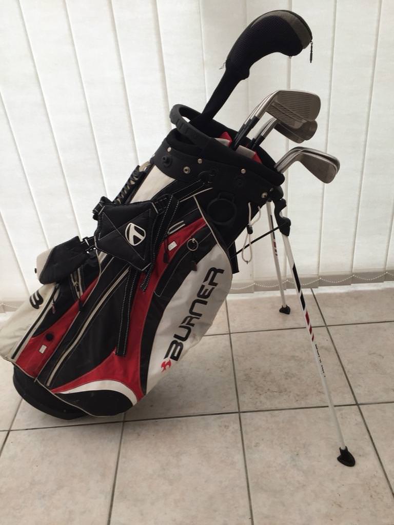 Taylormade Burner Golf Bag and Clubs in Dunstable, Bedfordshire Gumtree