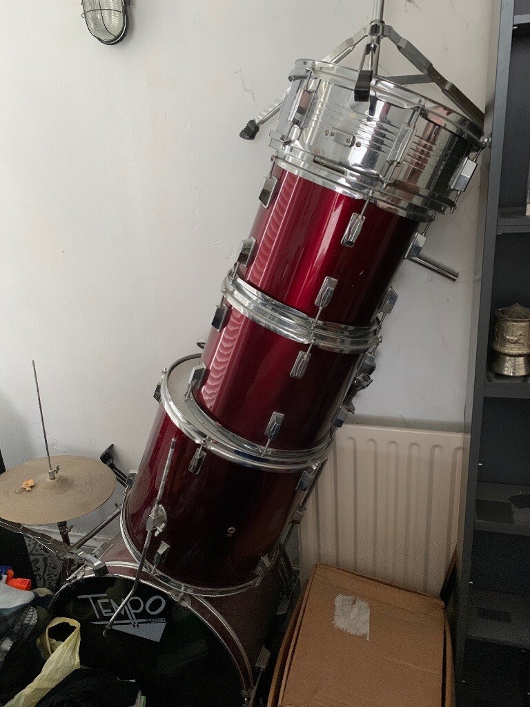Cheap drum kit in Stanningley, West Yorkshire Gumtree