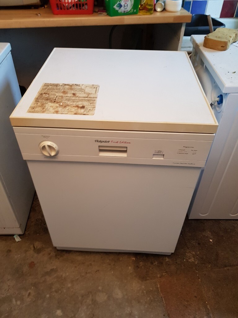 Hotpoint 1st Edition DF21P Dishwasher in Crumlin, County Antrim Gumtree