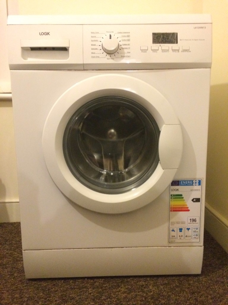 WASHING MACHINE FOR SALE, ALMOST BRAND NEW, 3 MONTHS OLD, Reduced £90