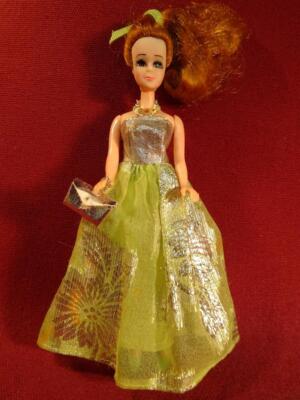 Vintage Topper Dawn Model Agency Daphne Doll In Original Gown