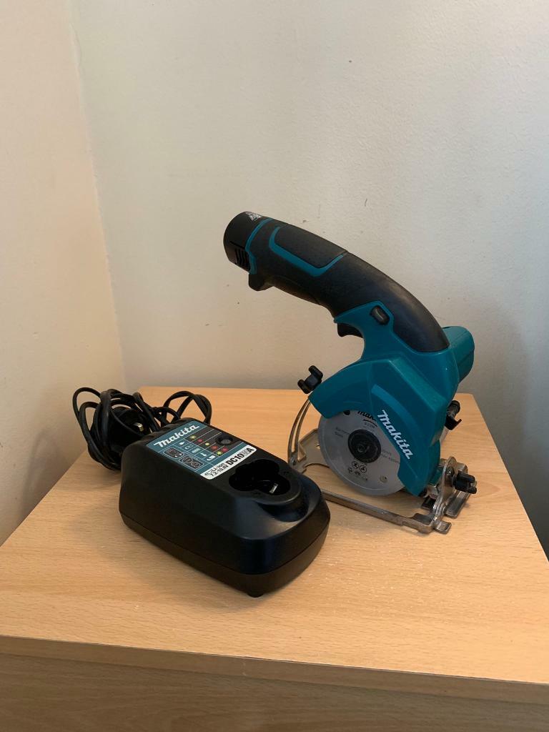 Makita CC300D tile cutter in Heathrow, London Gumtree