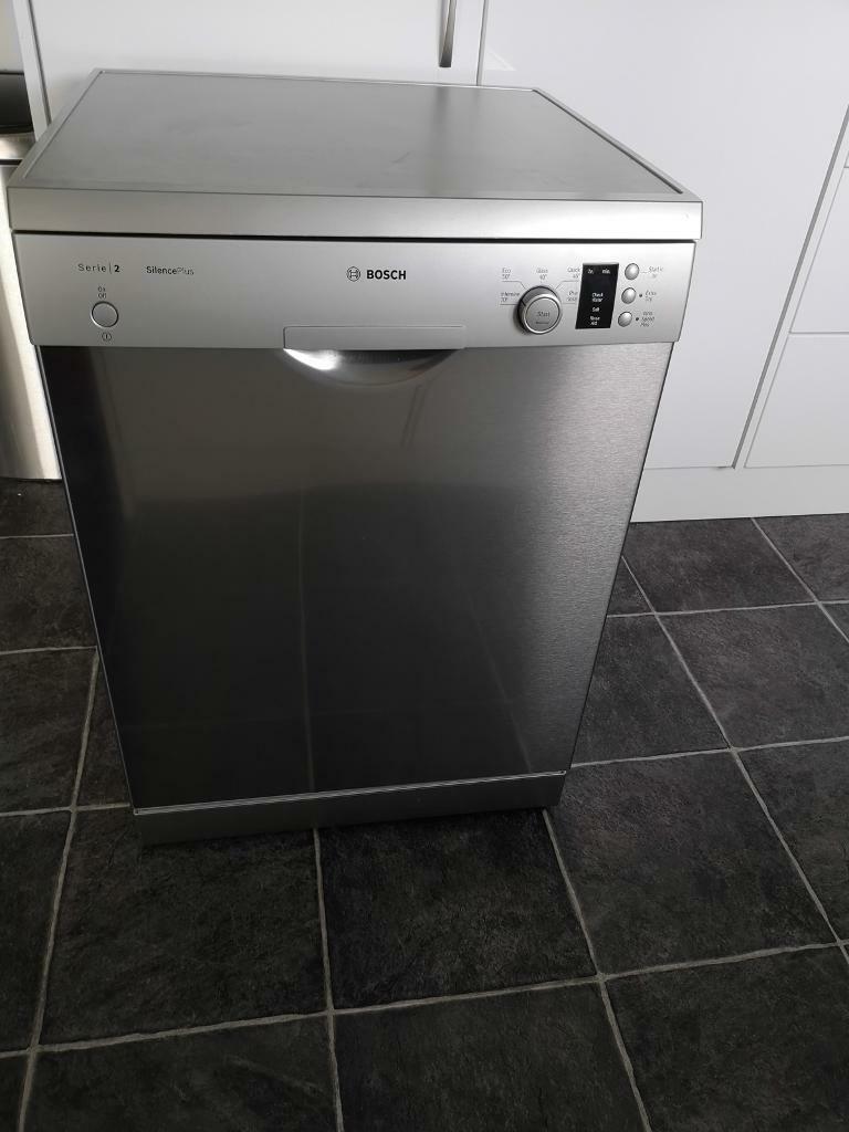BOSCH SMS25AI00G Fullsize Dishwasher Silver in Sudbury, Suffolk