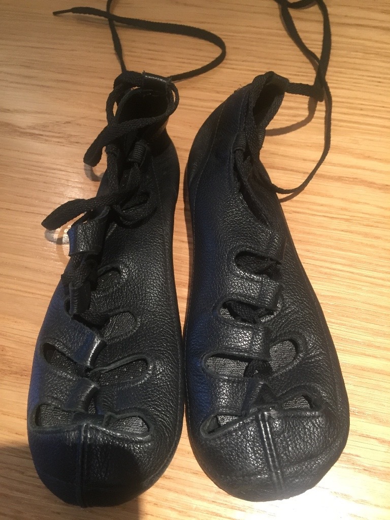 Irish dancing soft shoes size 5 in Prestwich, Manchester