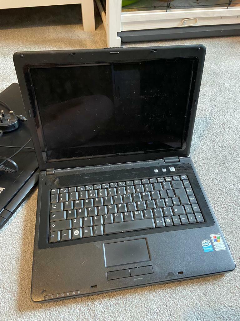 Free old laptops for parts and spares in Highworth, Wiltshire Gumtree