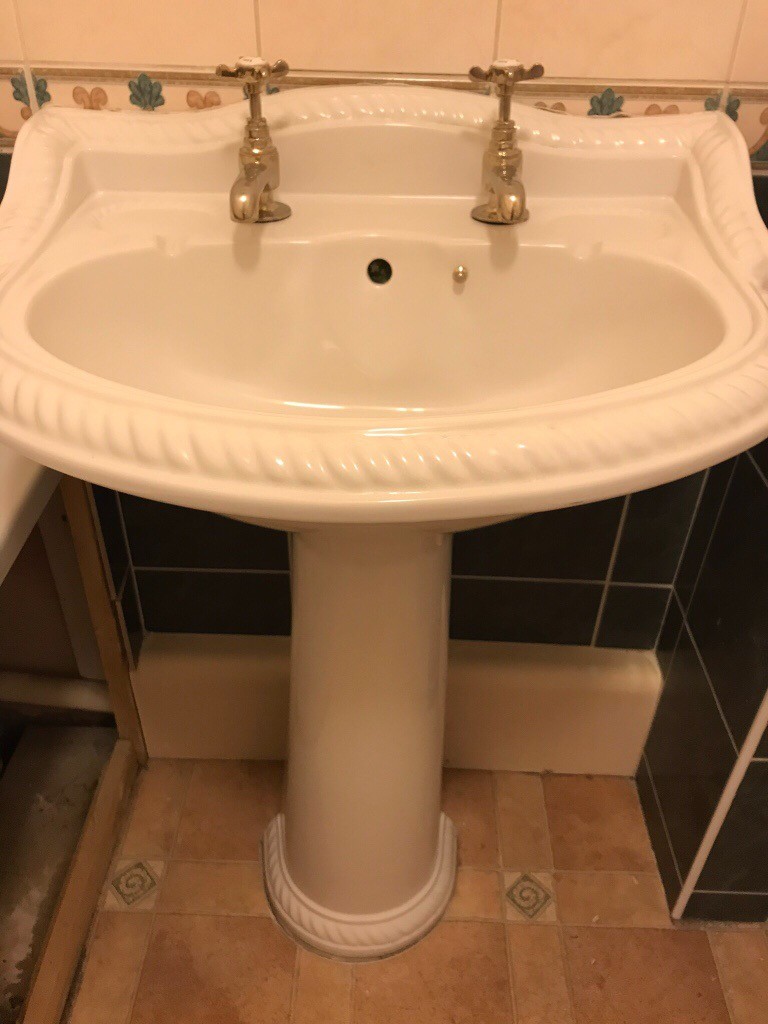 Vintage white bathroom sink in Worthing, West Sussex Gumtree