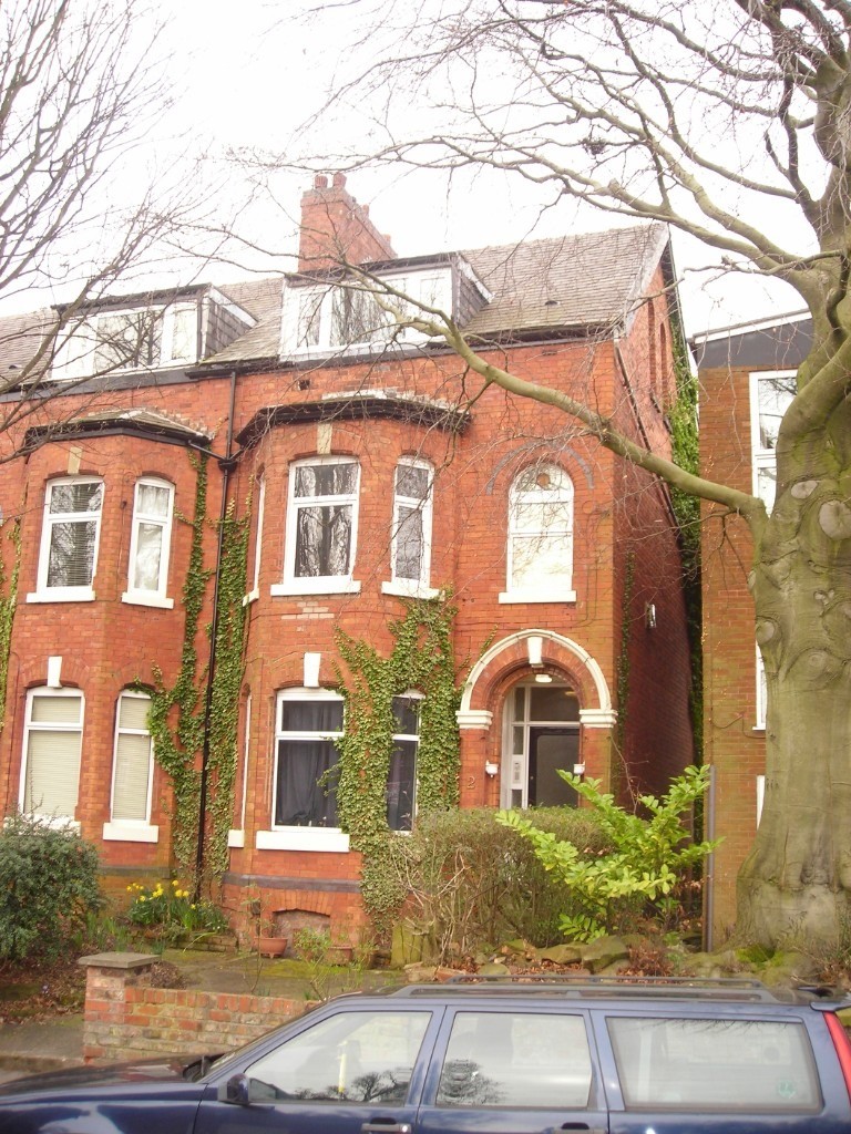 TO LET ONE BED APARTMENT WITHIN EDWARDIAN PROPERTY IN HEATON MOOR in