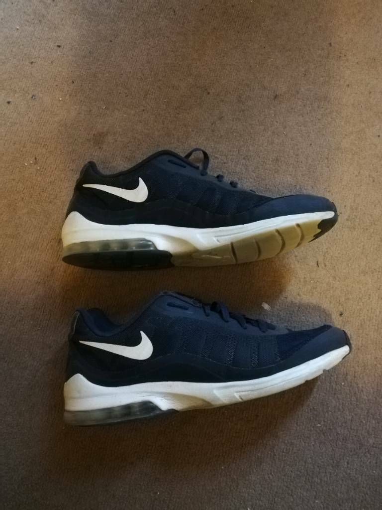 mens nike air trainers size 10
