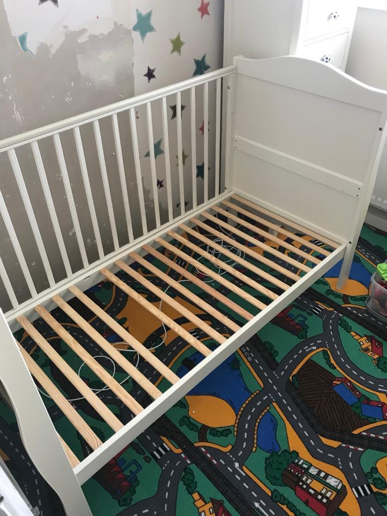 White wooden cot in Brough, East Yorkshire Gumtree