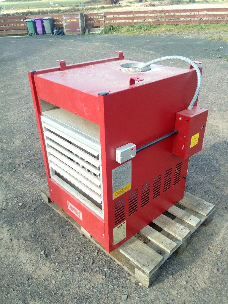 Combat Industrial Space Heater, Natural Gas, Model CUHA/A 160 46kW Heat