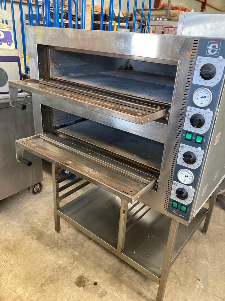 Cuppone twin deck electric pizza oven in Ballymena, County Antrim