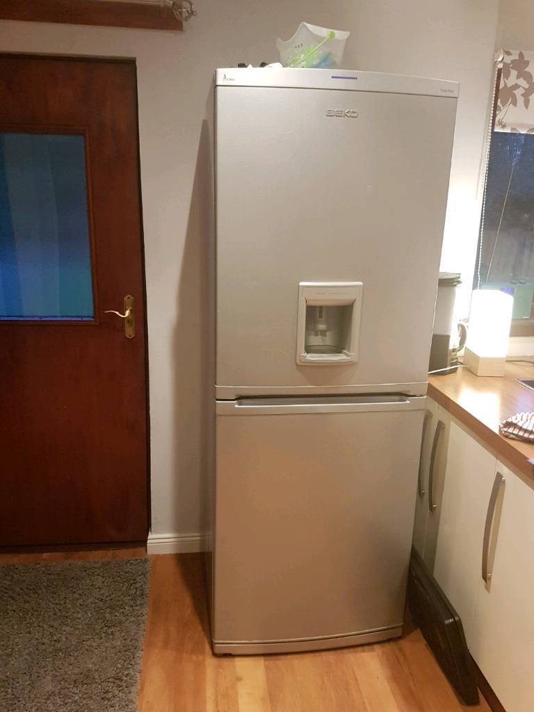 Beko CA7015FF Fridge Freezer in Kilsyth, Glasgow Gumtree