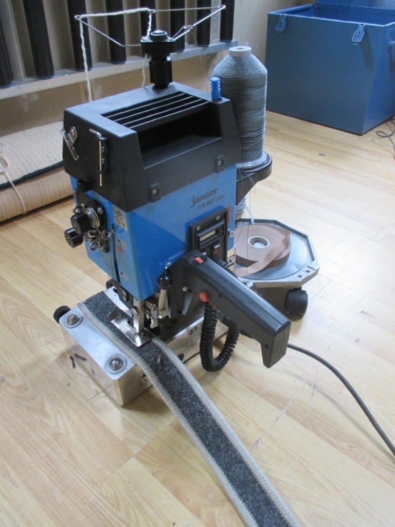 Janser miniket 2000 portablw carpet whipping machine in Arbroath