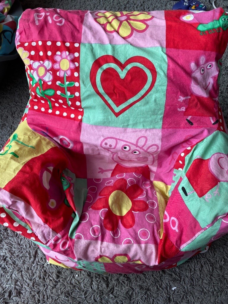 Peppa pig bean bag chair in Bournemouth, Dorset Gumtree