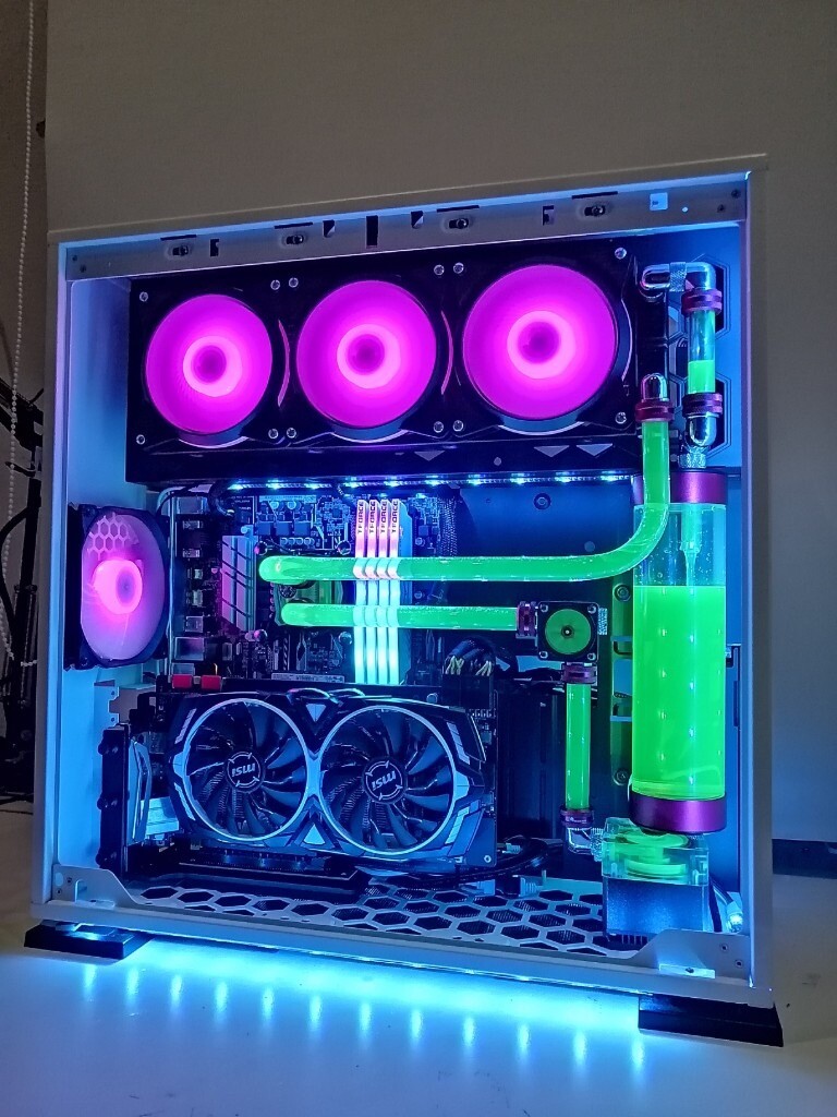 SPECIAL CUSTOM WATER COOLING GAMING 4K DESKTOP PC INTEL I7 6700K MSI