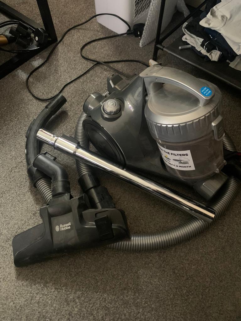Russell Hobbs RHCV1611 Compact XS 1.5L Cylinder Vacuum in