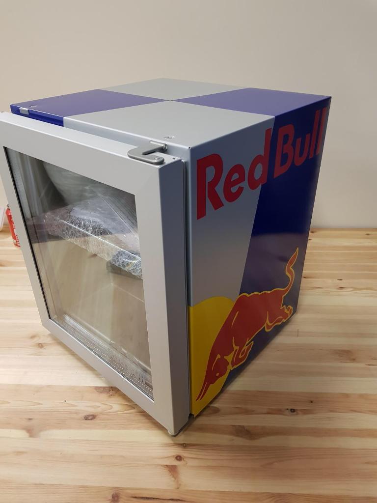 Red Bull Fridge/Budweiser/Desperados Neon Pub in Forest Town