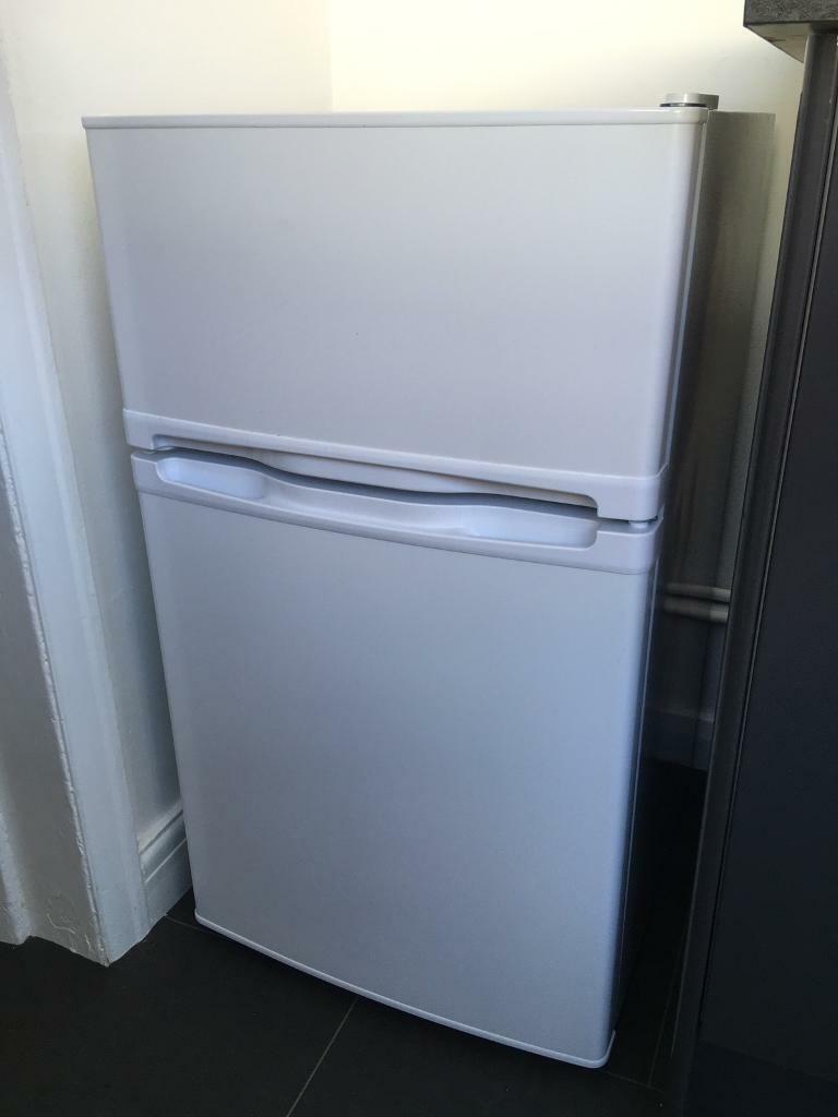 CURRYS ESSENTIALS 70/30 Fridge Freezer in Brough, East Yorkshire