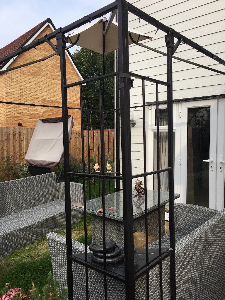Gazebo i3x3 metersi in Highwoods Essex Gumtree Gazebo i3x3 metersi in Highwoods Essex Gumtree