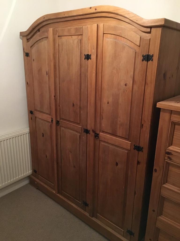  Mexican  Pine  bedroom  set in Sittingbourne Kent Gumtree