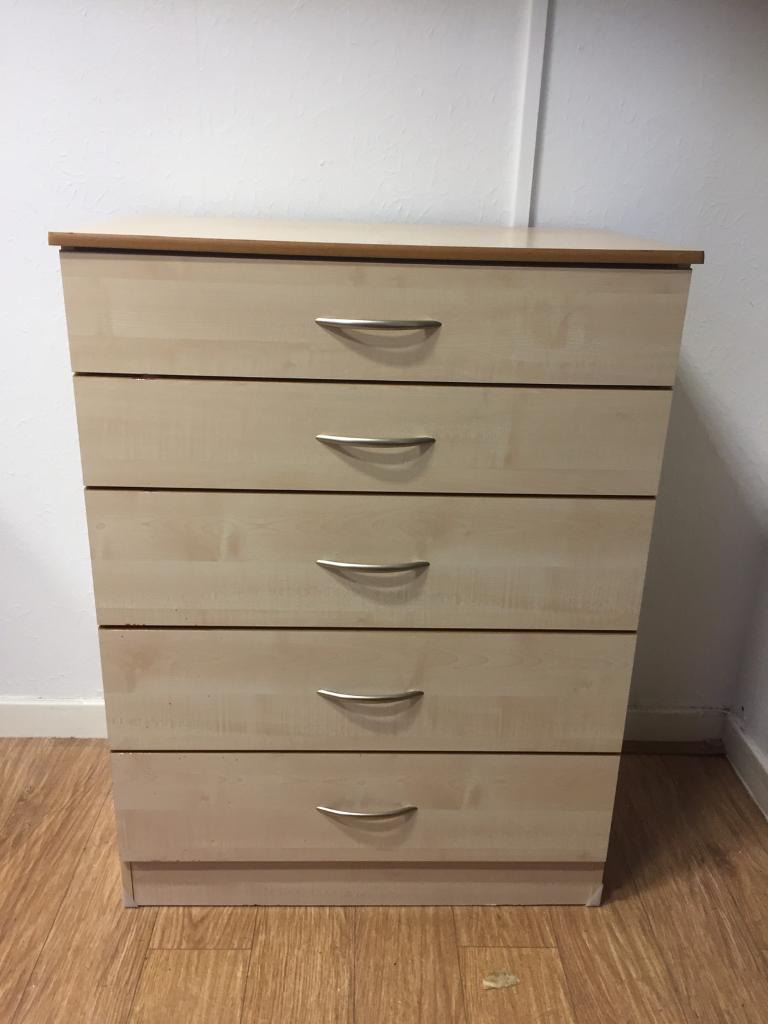 Modern Beech Wood Chest Of Drawers In Kirkintilloch Glasgow