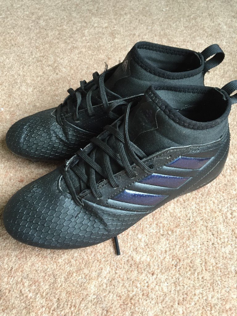 Adidas Football Boots Size 3 in Newton Abbot, Devon Gumtree