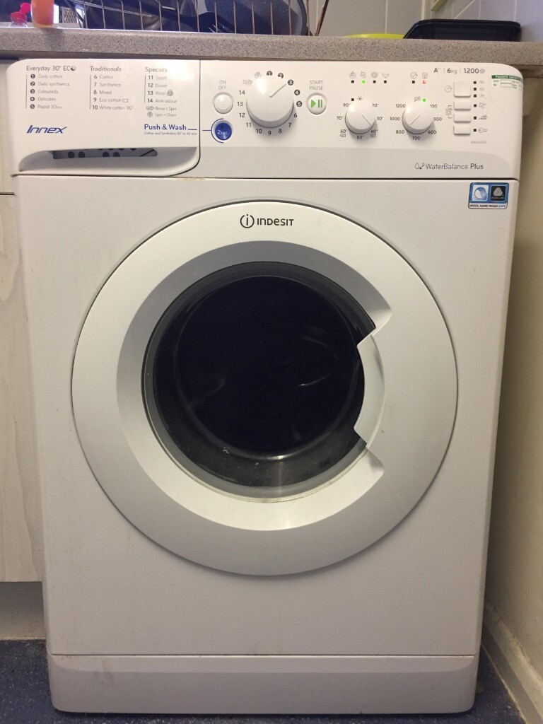 Washing Machine Indesit Innex Freestanding 6KG Great Condition/1 Year