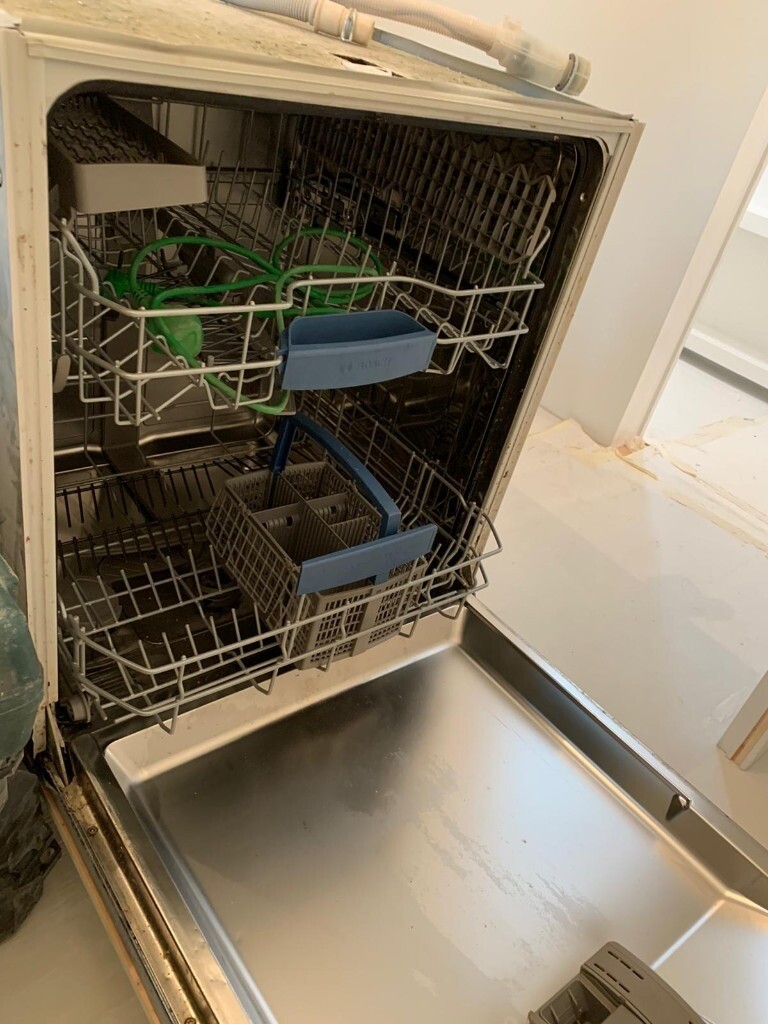 Excellent used Bosch semiintegrated dishwasher for sale with A++