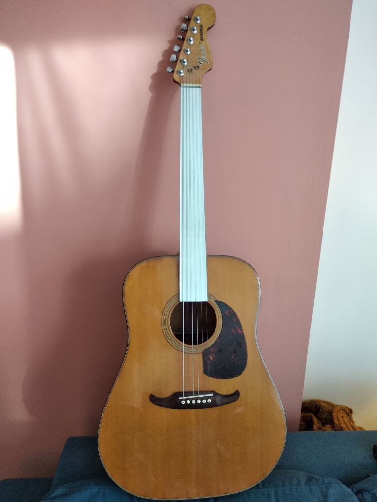 Unique Fender Fretless Acoustic Guitar in Shawlands, Glasgow Gumtree