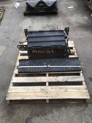 HINO 185 BATTERY BOX 2009 Left 3364214