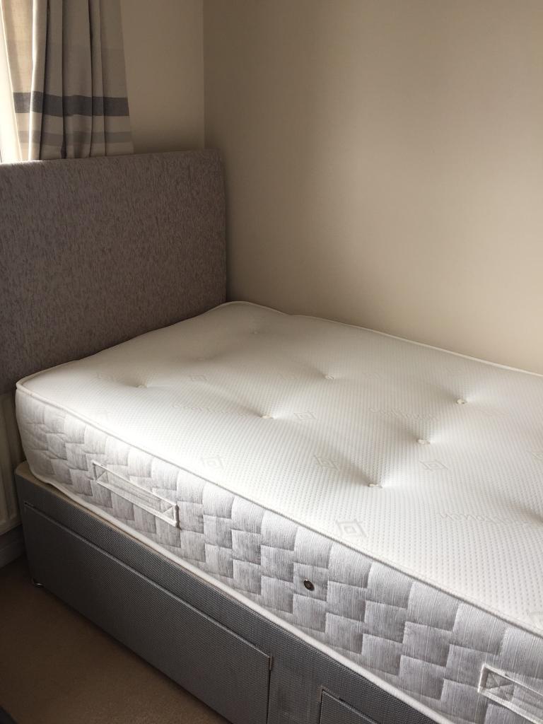 Wheat Croft Banbridge Single Divan Bed With Drawers Grey Chenille