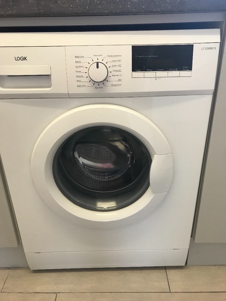 Logic washing machine, excellent condition. Selling due to house sale
