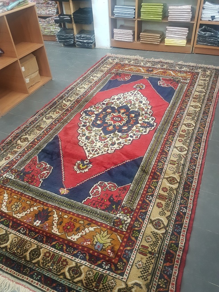 Authentic Handmade Wool Afghan Rug Old Rug £300 in Peckham, London
