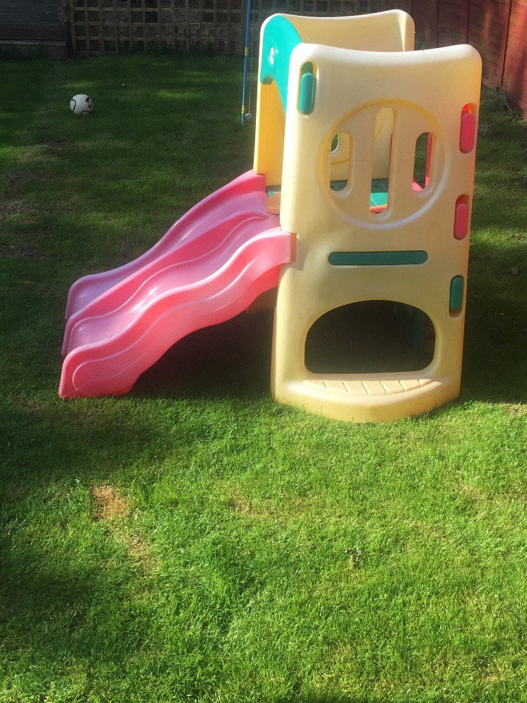 Little tikes climbing frame, slide and tunnel in Ipswich, Suffolk